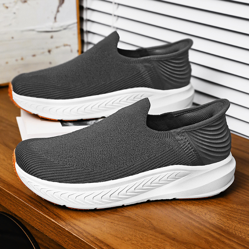 Men Shoes Running - ランニングメッシュシューズファッションカジュアルスニーカー屋外通気性アスレチックジム男性テニスシューズ軽量ザパティージャスデオンブレ