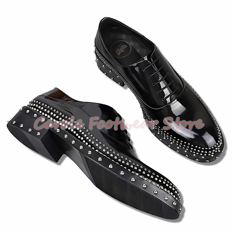 Men Shoes Oxford - パンクリベットプラットフォームチャンキーヒールレースアップオックスフォード男性用手作り本革ビジネスフォーマルドレスシューズ男性ダービーシューズ