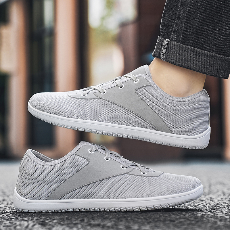 ミニマリストメンズワイドベアフットスニーカー ゼロドロップソ - Minimalist Barefoot Shoe のレビューと価格