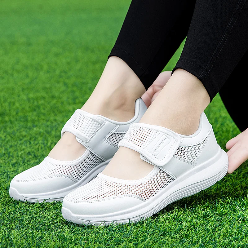 女性用シューズ スニーカー ワイド ベアフットシューズ 女性 - Minimalist Barefoot Shoe のレビューと価格