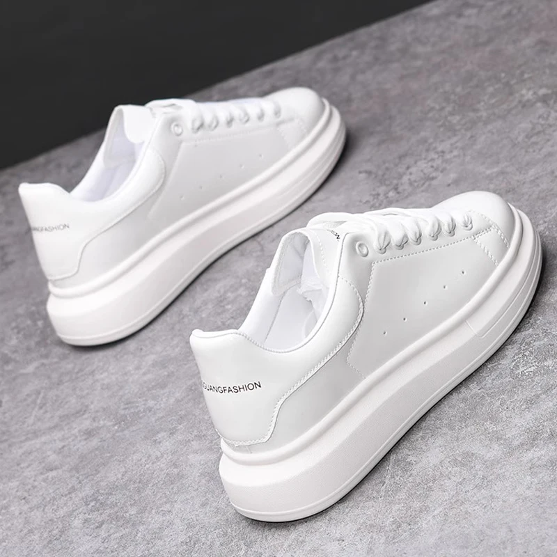 ブランドメンズシューズブラック光沢のあるカジュアルメンズシュ - Men'S Shoes Black And White のレビューと価格