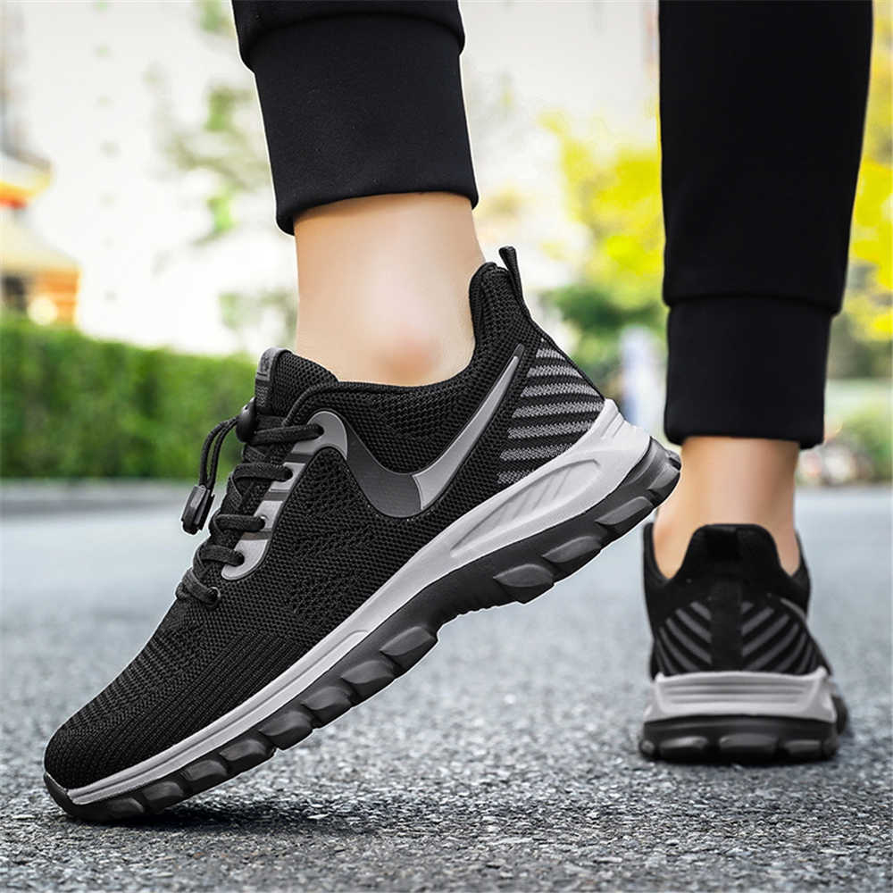 ニットノンスリップスニーカー男性用 45 ウーブンシューズサ - Men Shoes Red のレビューと価格