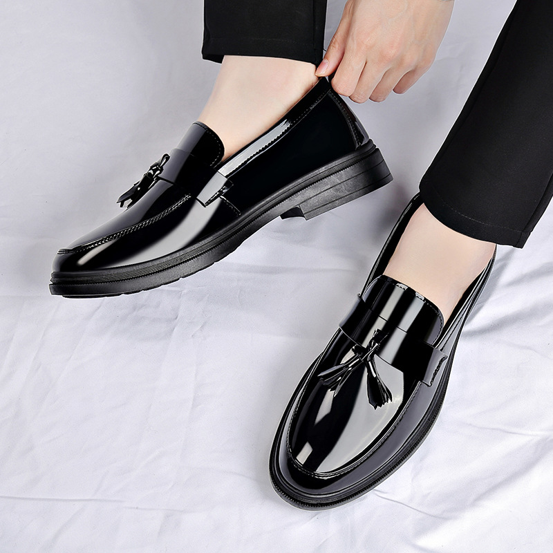 メンズタッセルハイグロスパテントペニーローファーファッション - Men Shoes Oxford のレビューと価格