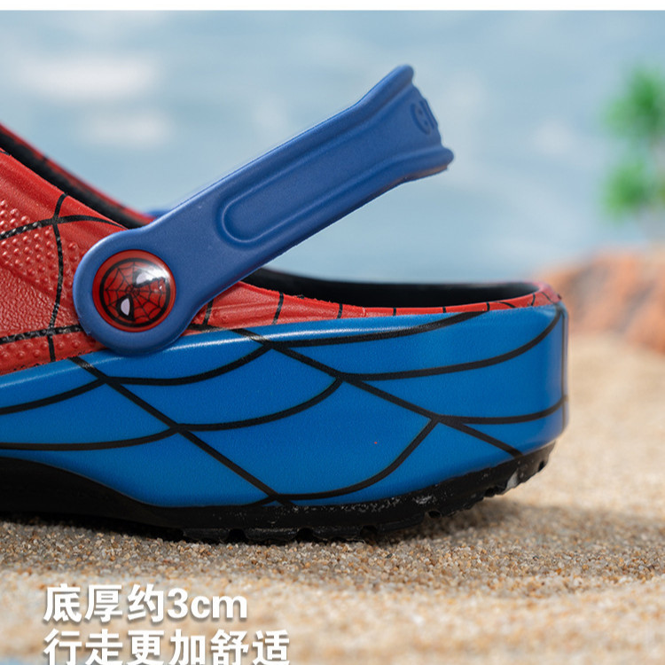 赤いスパイダーマン風サンダル、おしゃれなアウトドアスリッパ - Men Shoes Red Tape のレビューと価格